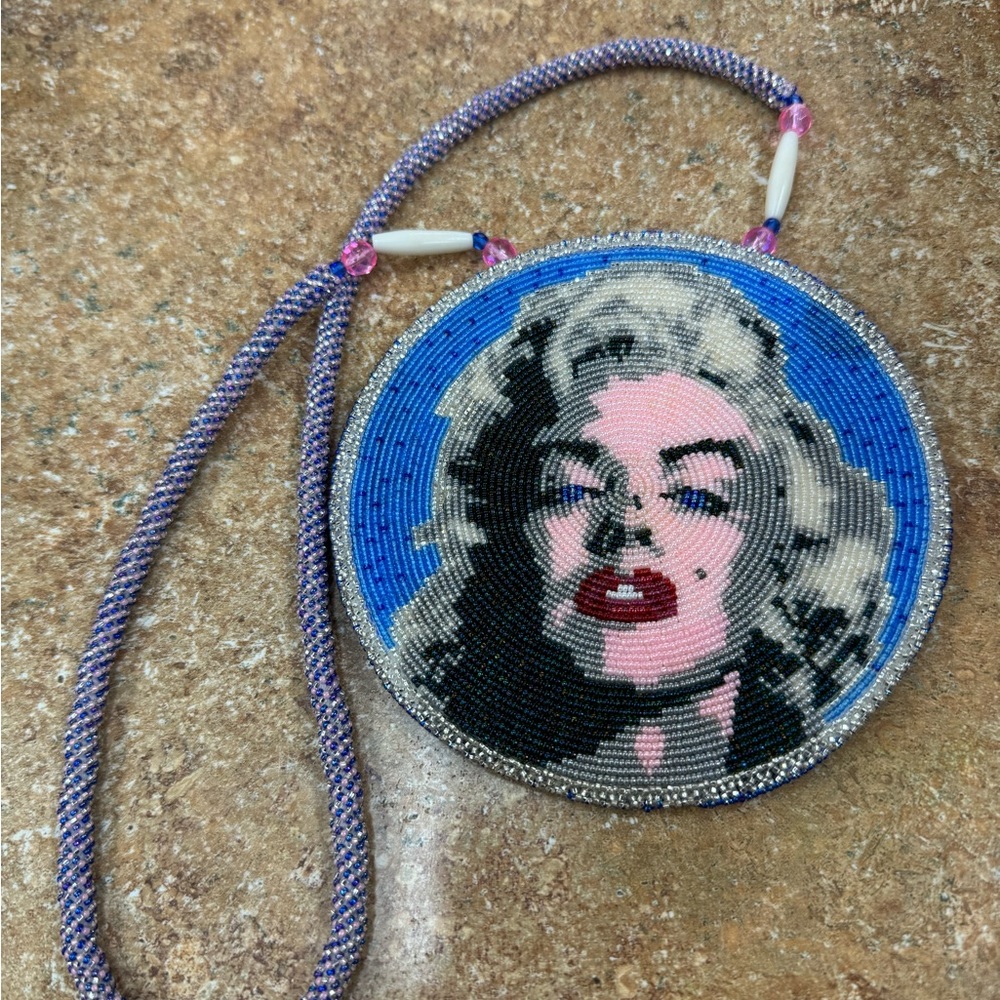 Authentic Native American Beadwork \ prison art